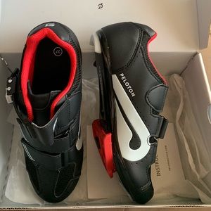 Peloton Cycling Shoes. Size 37 (Women 6)